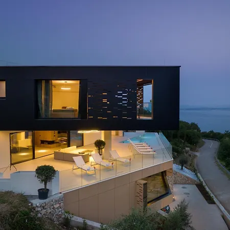 Villa Deluxe | Terra Paradiso | 4 Bedrooms | Splendid Panoramic Views & Private Pool & Sauna | *